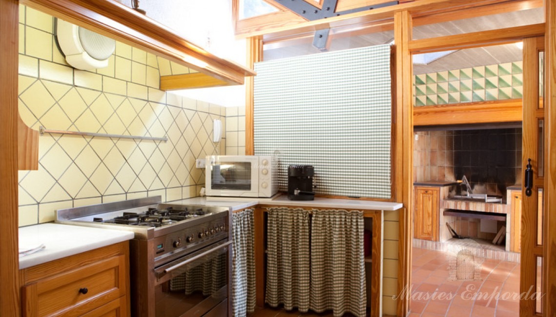 Detalle de la cocina de la casa de invitados de la propiedad. 