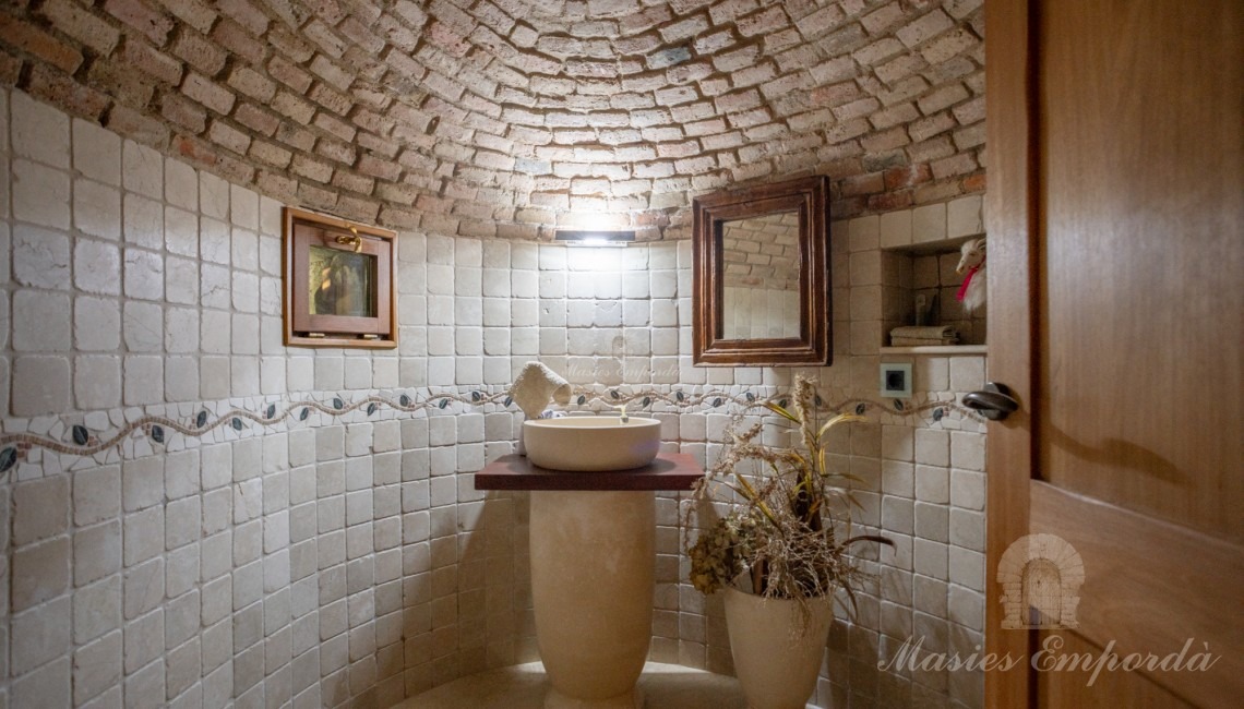 Baño de la primera planta 