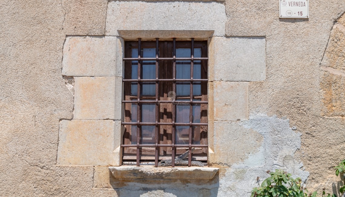 Detalles de la masía 