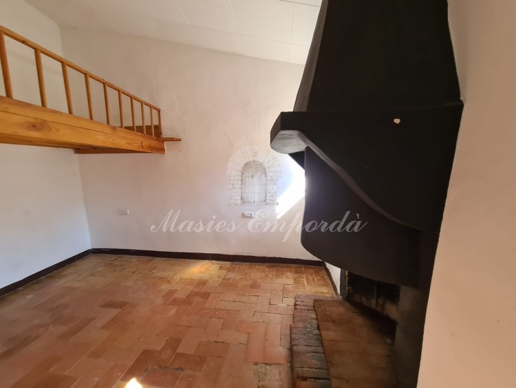 Habitación con chimenea