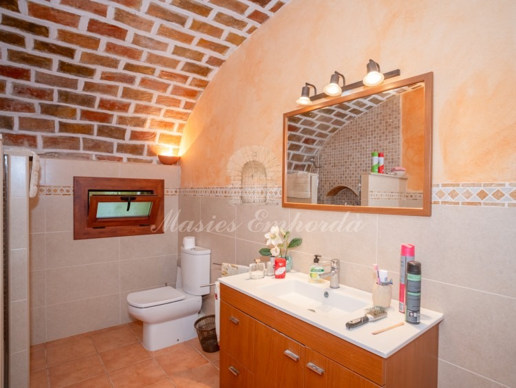 Baño de la planta baja